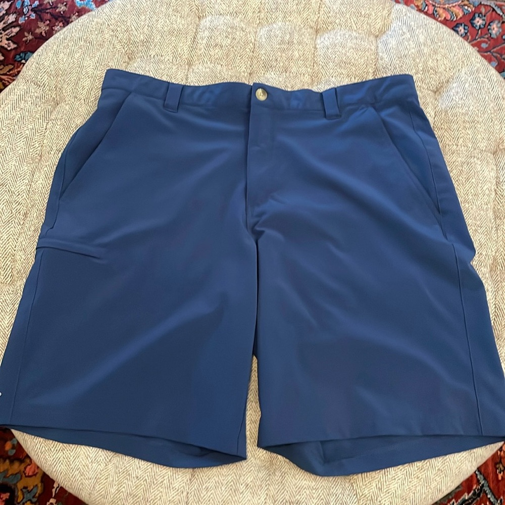 Columbia PFG 10” shorts size 38